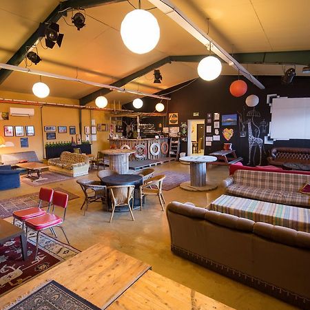 The Freezer Hostel&Culture Center Hellissandur Buitenkant foto