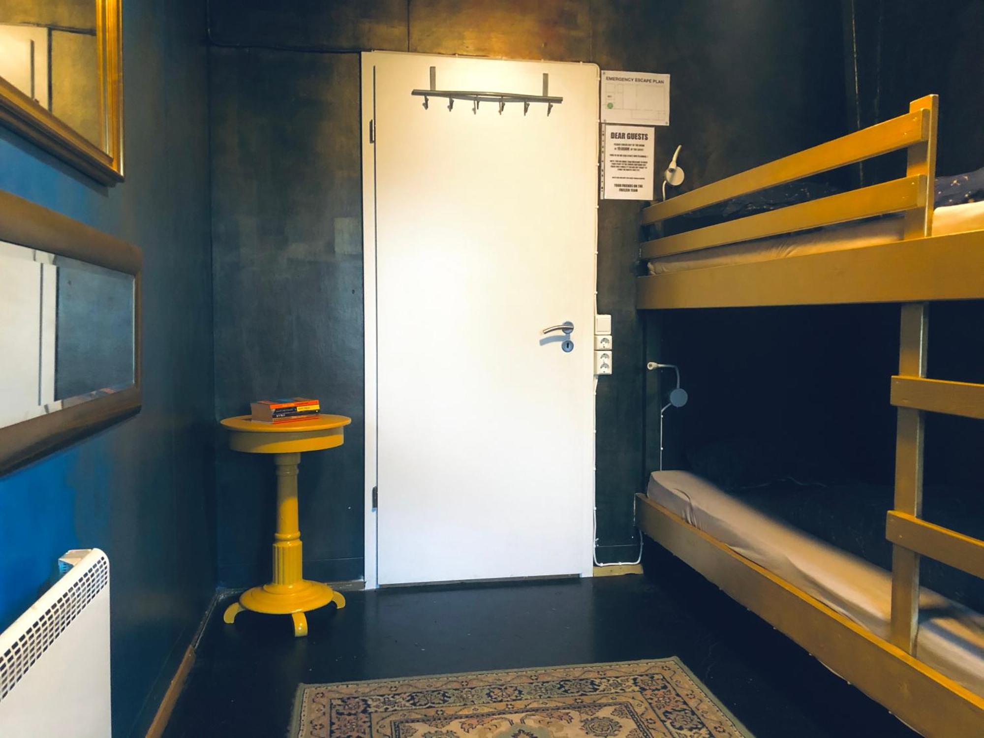 The Freezer Hostel&Culture Center Hellissandur Kamer foto