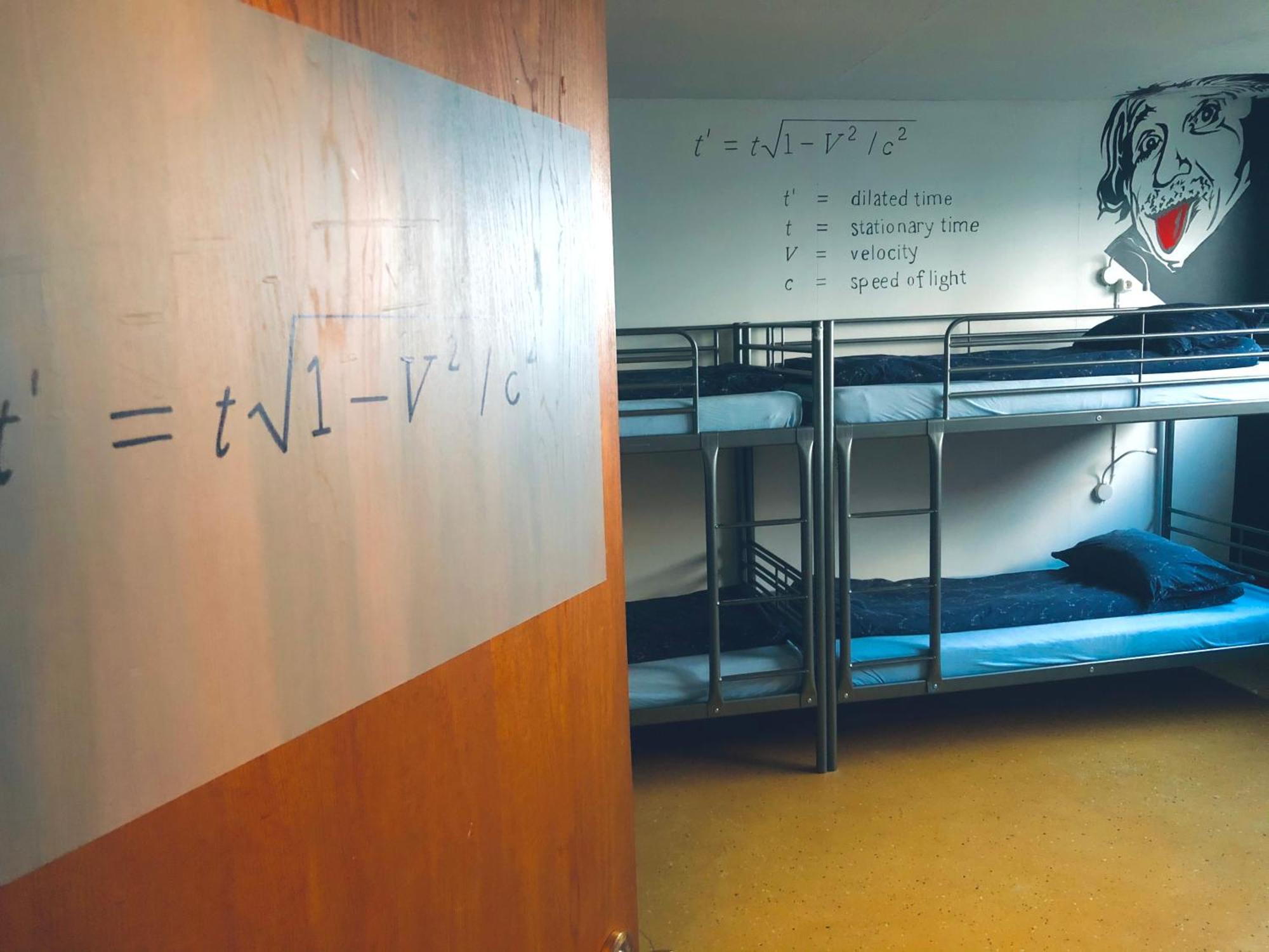 The Freezer Hostel&Culture Center Hellissandur Kamer foto
