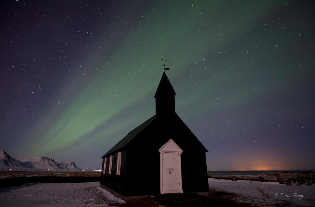 The Freezer Hostel&Culture Center Hellissandur Buitenkant foto